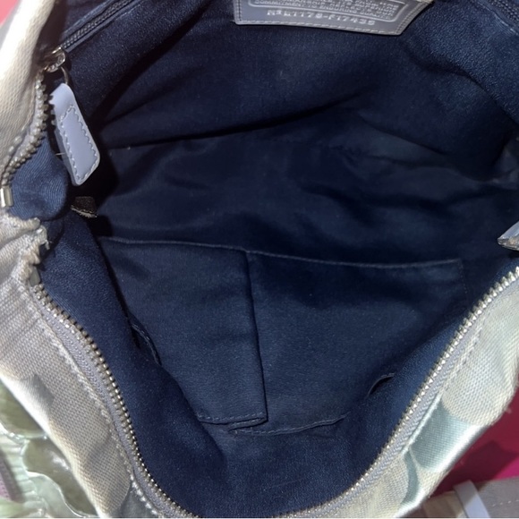 SOLD⛔️Authentic COACH 1941 Signature canvas/patent leather Stripe zip CrossBody - Picture 16 of 16